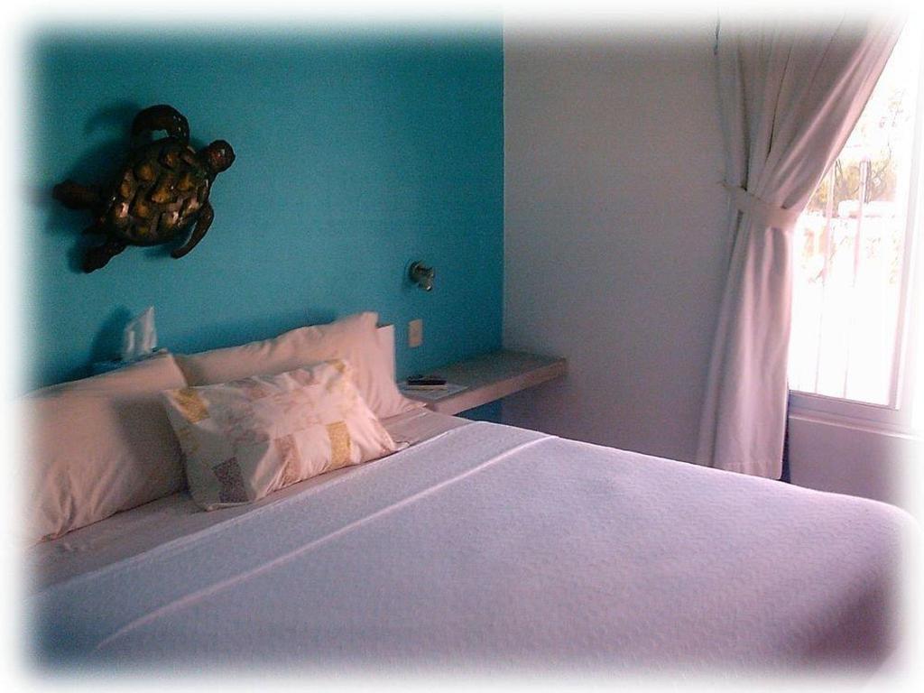 Coral Reef Inn Cozumel Room photo